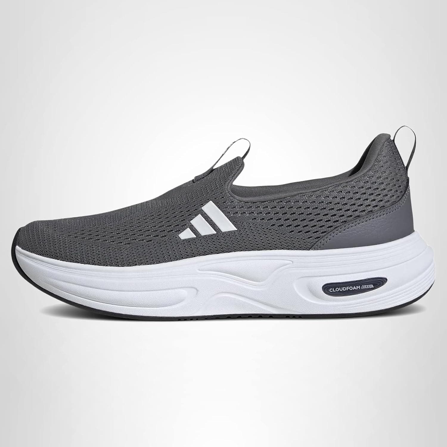 adidas Men's Cloudfoam Cuxxion Lounge Shoe