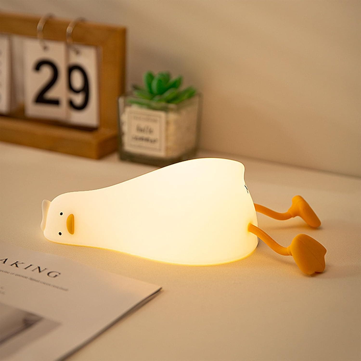 Cute Duck Night Light, Squishy Duck Novelty Animal Lamp, 3 Level Dimmable Nursery Nightlight with Timer, Food Grade Silicone Touch Night Light Fun Gifts for Kids Boys Girls Baby